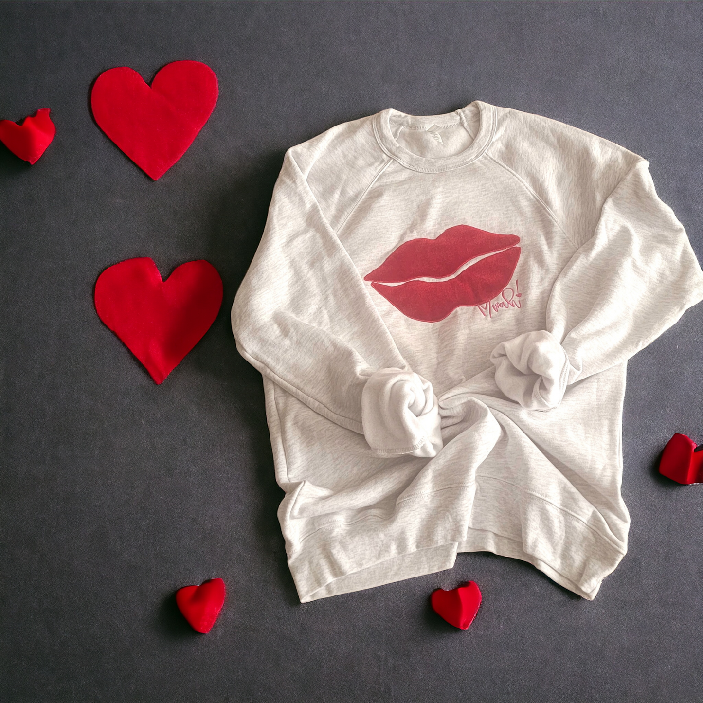 Velvet Lips Embroidered Sweatshirt Fairytaleavenue